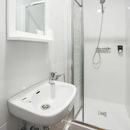 Casual Serantes Penzion Bilbao