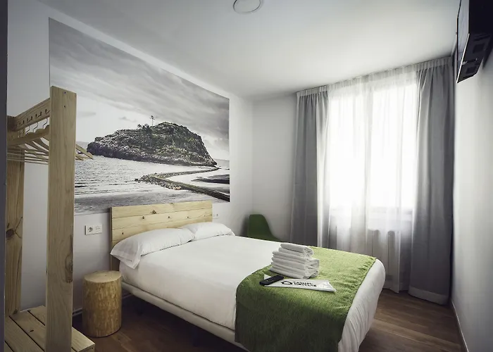 Guest house Casual Serantes 3*