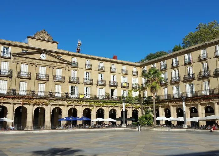 Casual Serantes Guest house